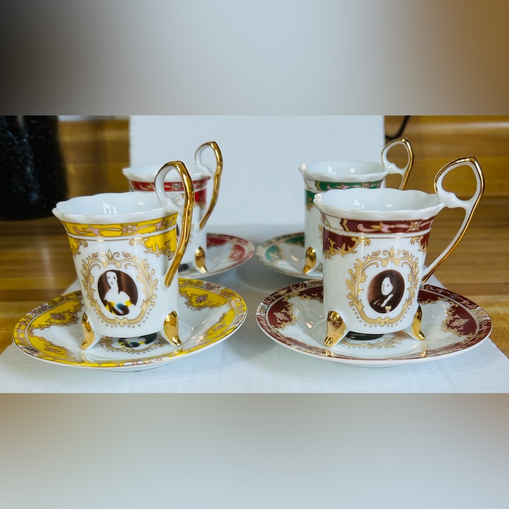 Vintage German Vienna footed cups & saucers, gilded gold trim. Set of 4.